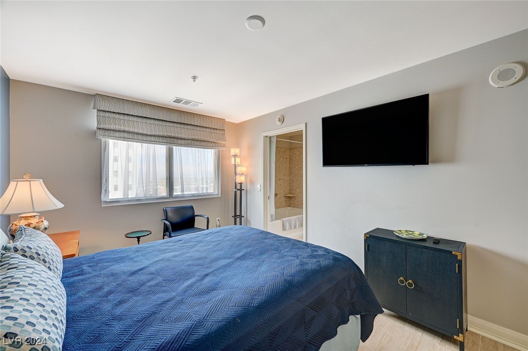 150 Las Vegas Boulevard 1607