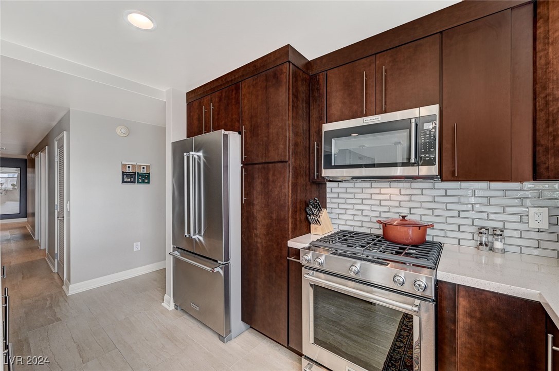 150 Las Vegas Boulevard 1607