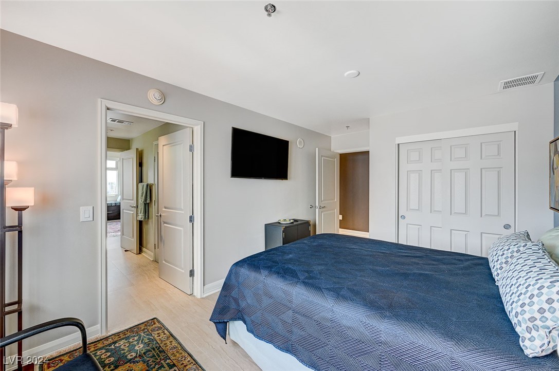 150 Las Vegas Boulevard 1607