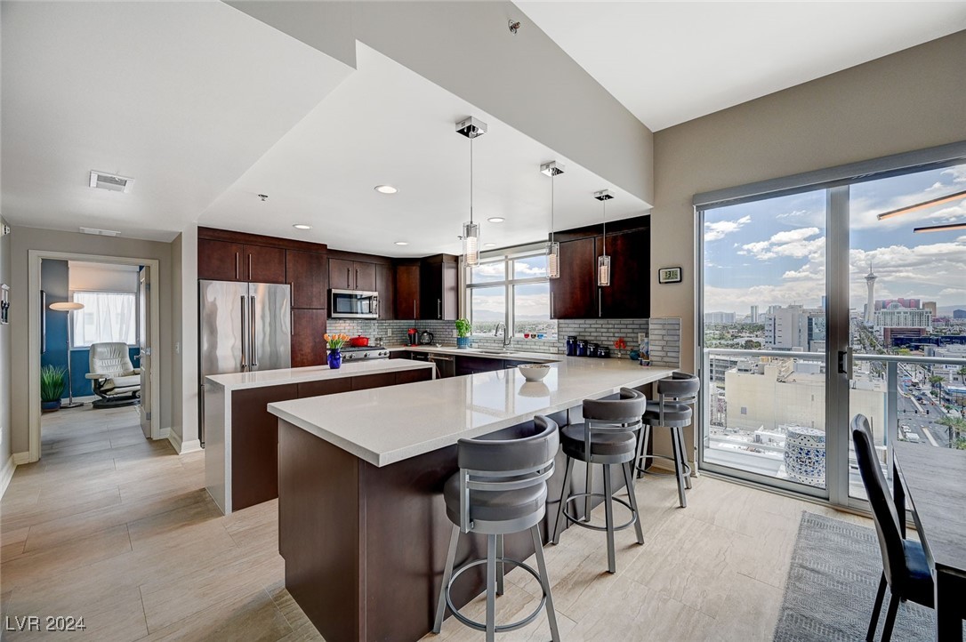 150 Las Vegas Boulevard 1607