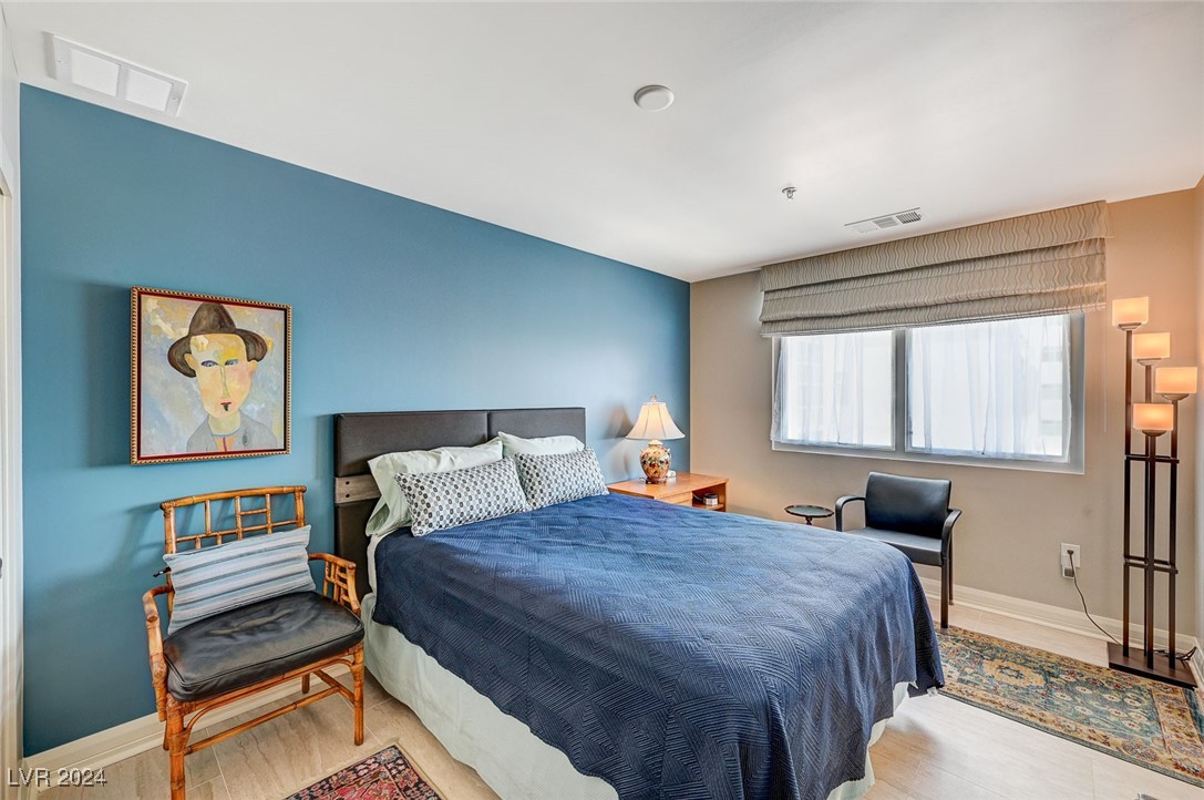 150 Las Vegas Boulevard 1607