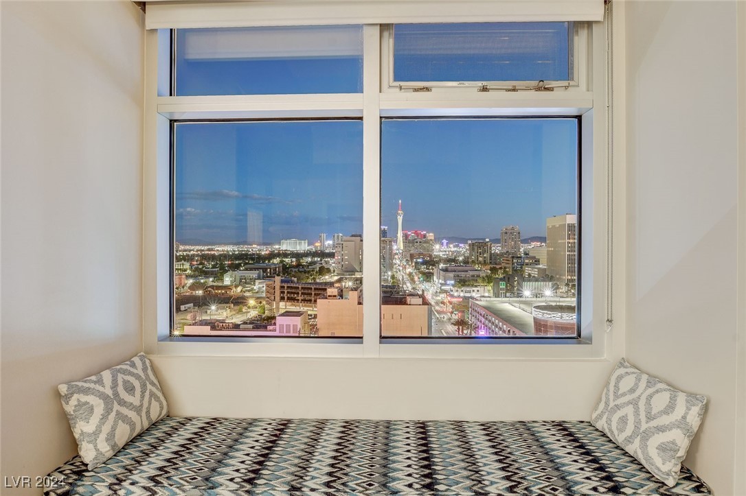 150 Las Vegas Boulevard 1607