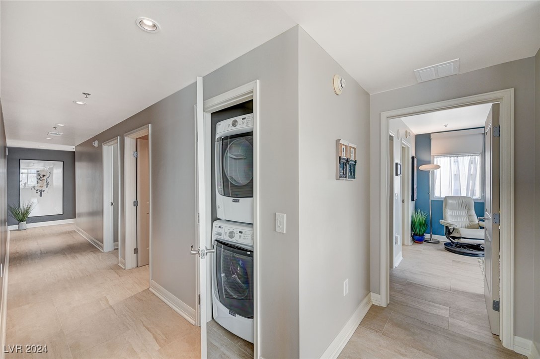 150 Las Vegas Boulevard 1607