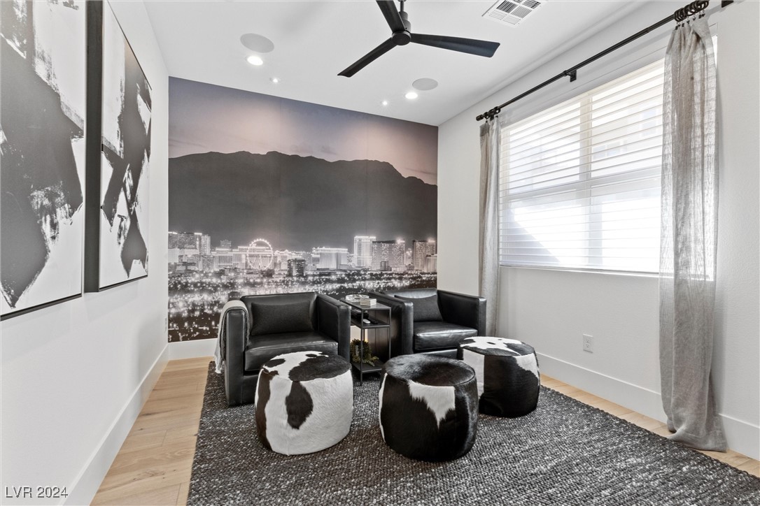 639 Sentinel Spire Street