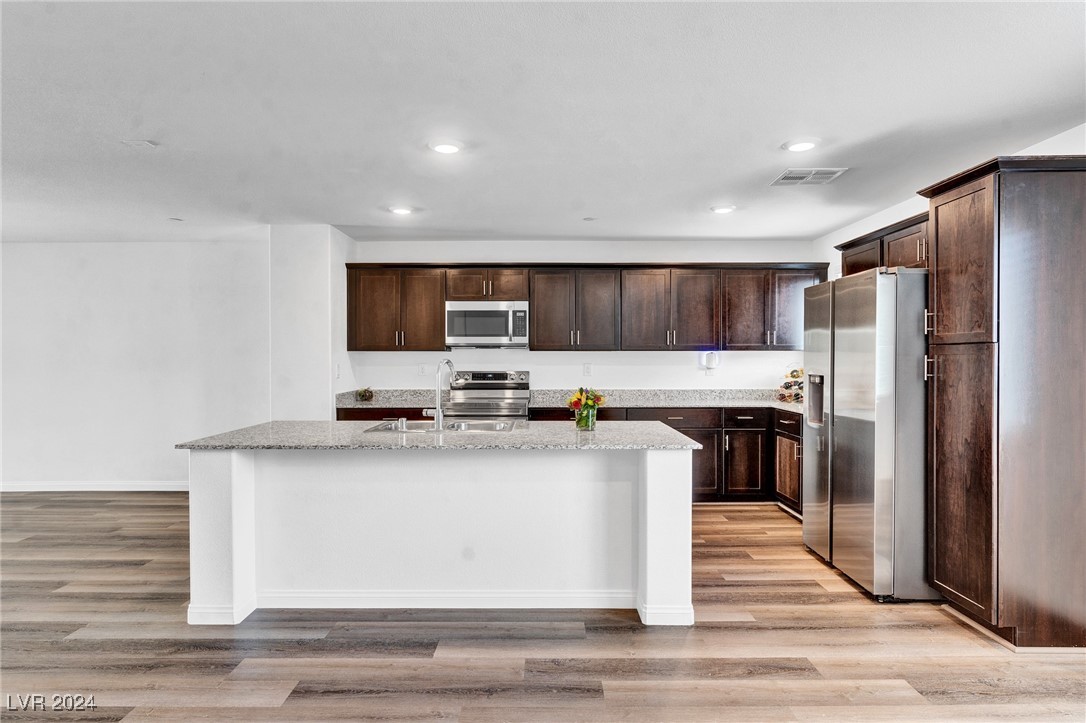 12328 Golden Wreath Road 4