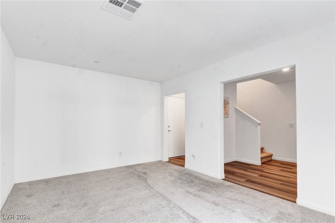 12328 Golden Wreath Road 4