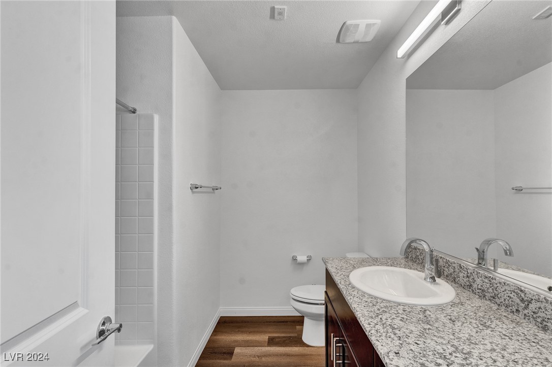 12328 Golden Wreath Road 4