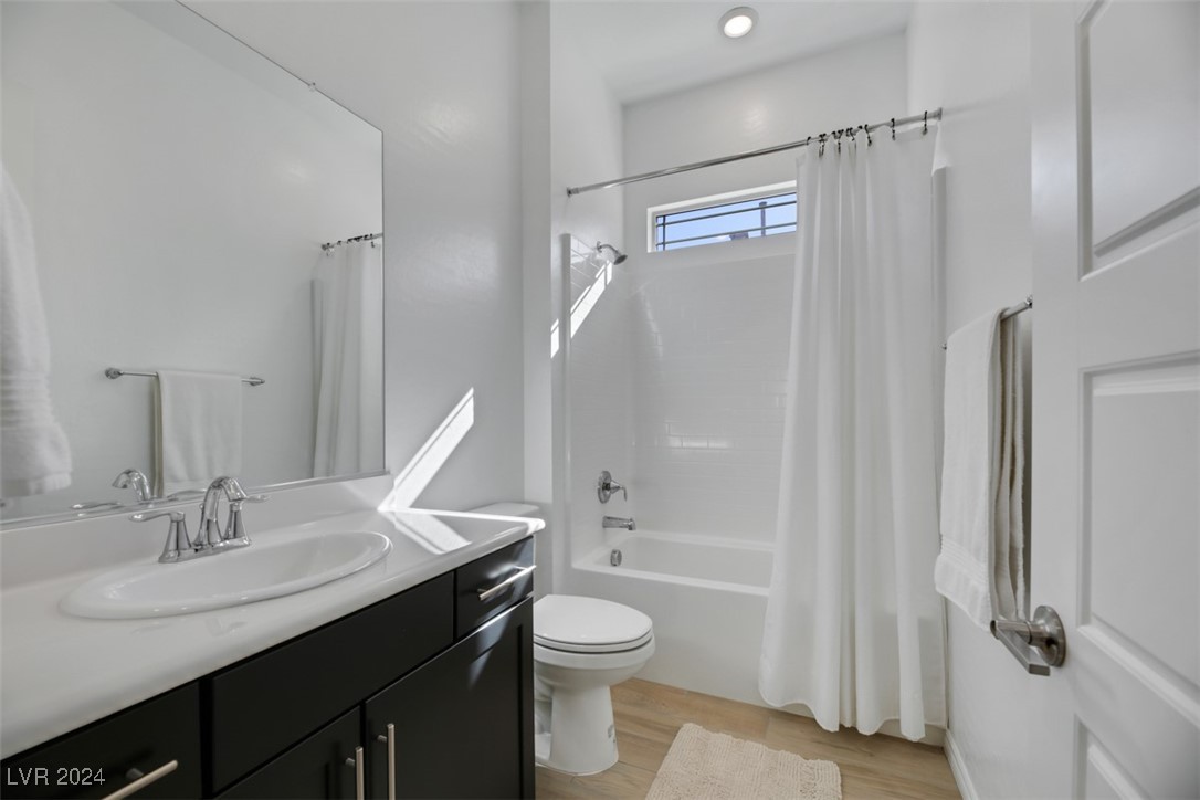 747 Armstrong Hills Street