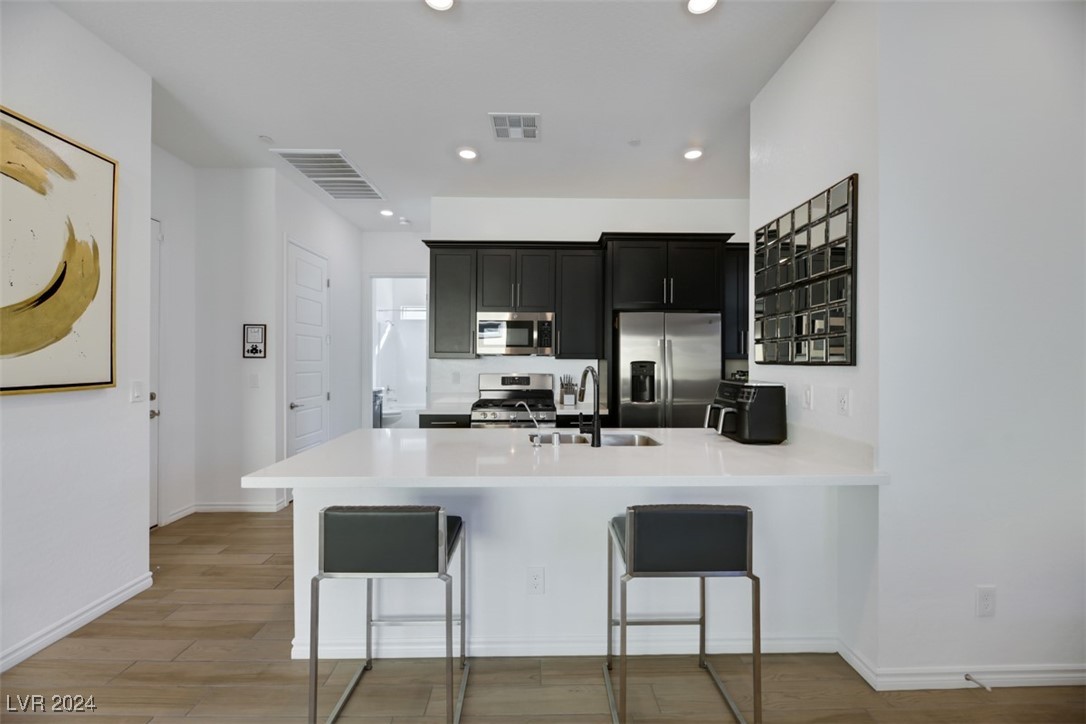 747 Armstrong Hills Street