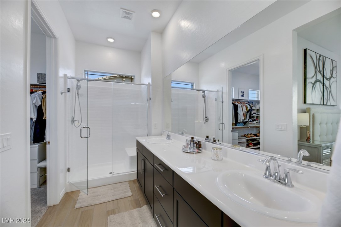 747 Armstrong Hills Street