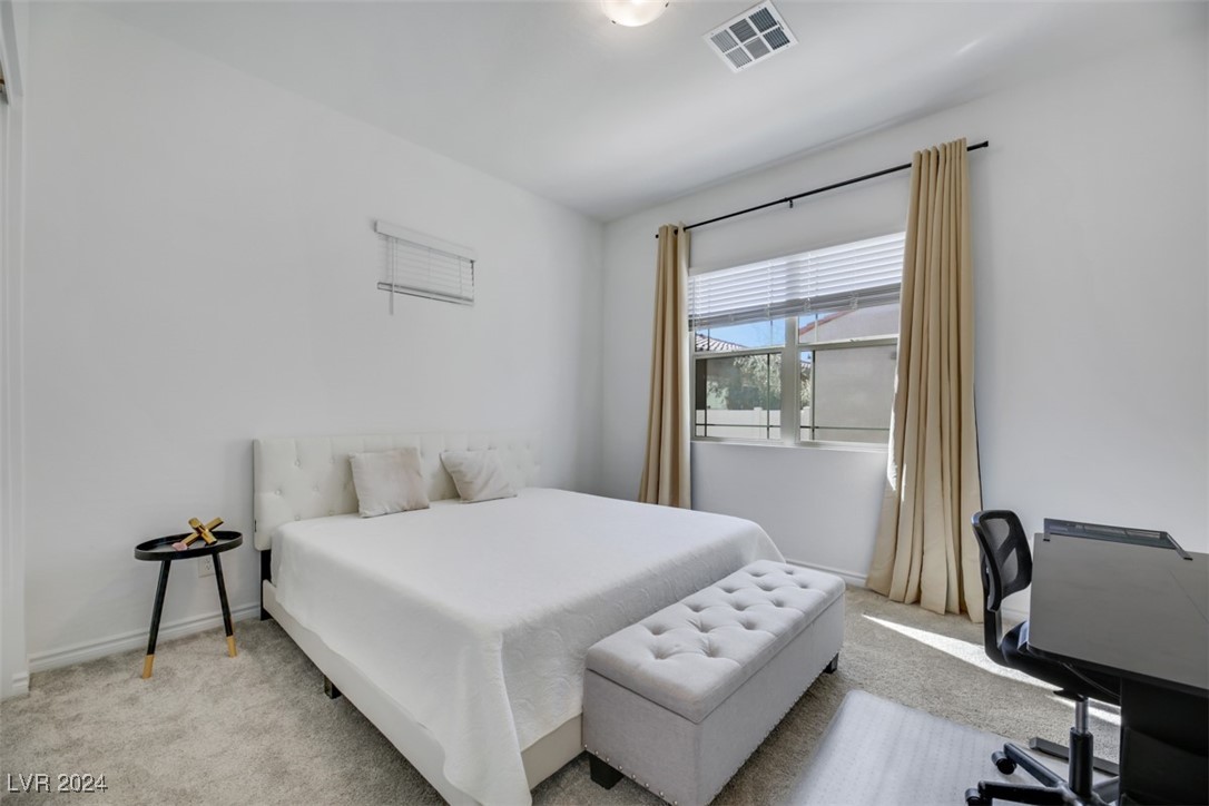 747 Armstrong Hills Street