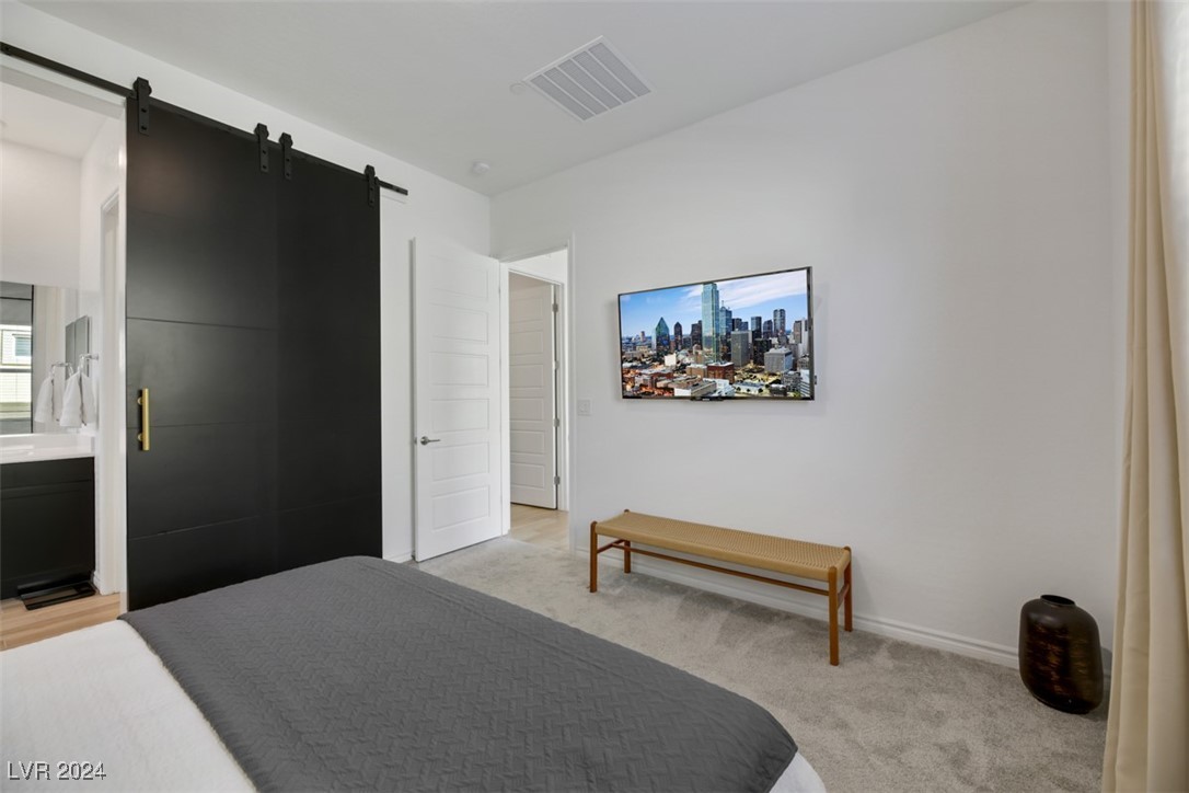 747 Armstrong Hills Street