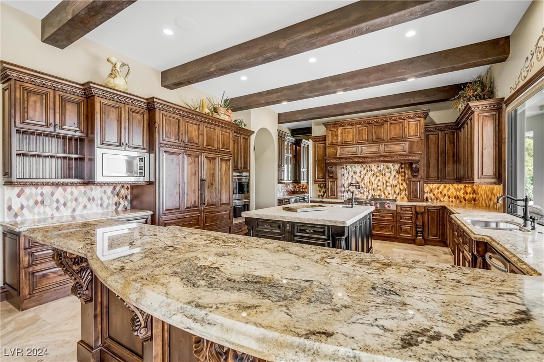 22 Augusta Canyon Way