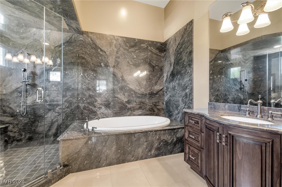 22 Augusta Canyon Way