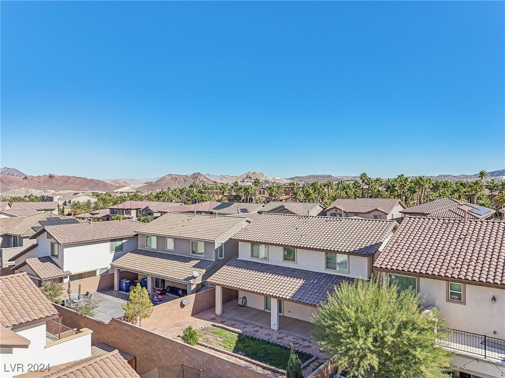 845 Via Del Castello