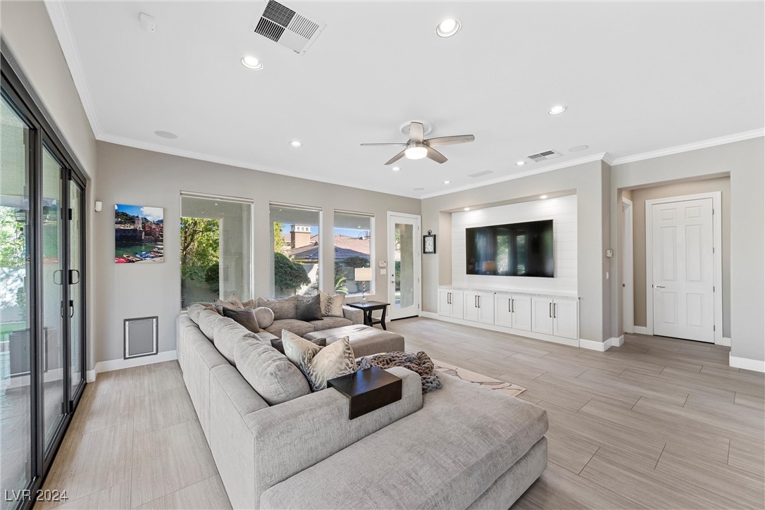 304 Royal Aberdeen Way