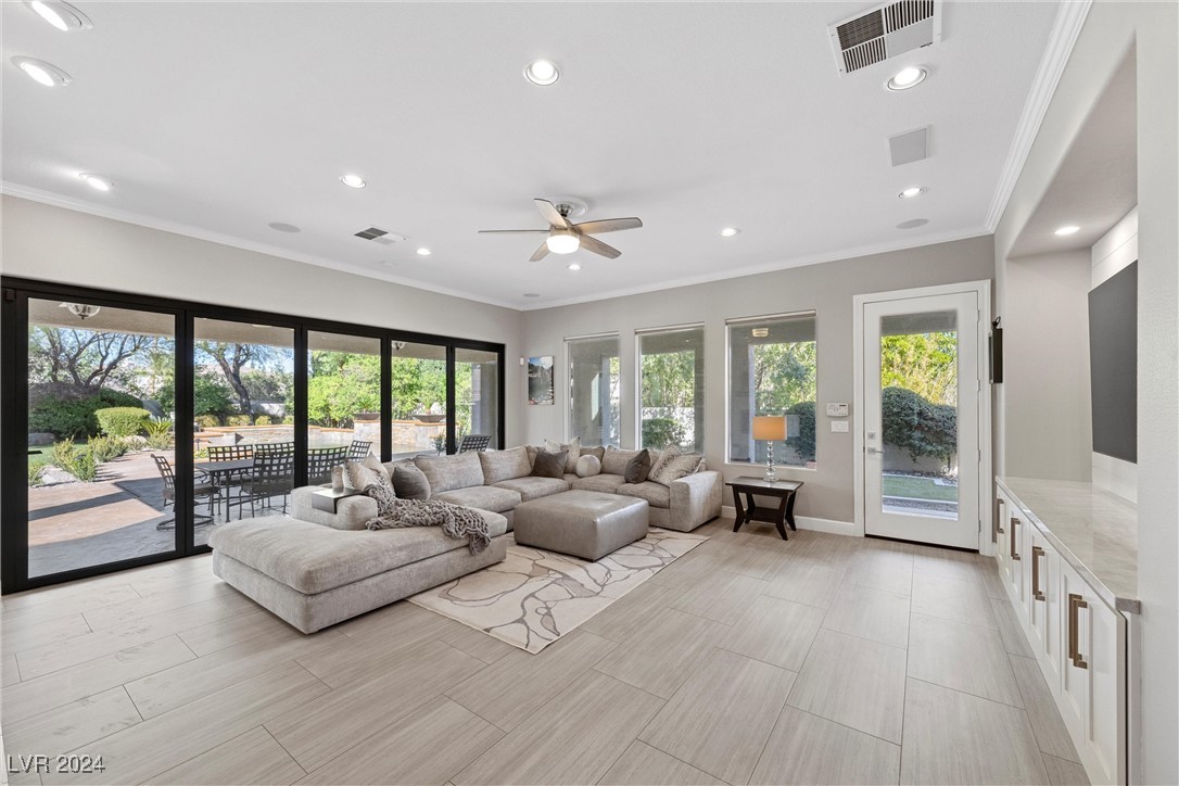 304 Royal Aberdeen Way