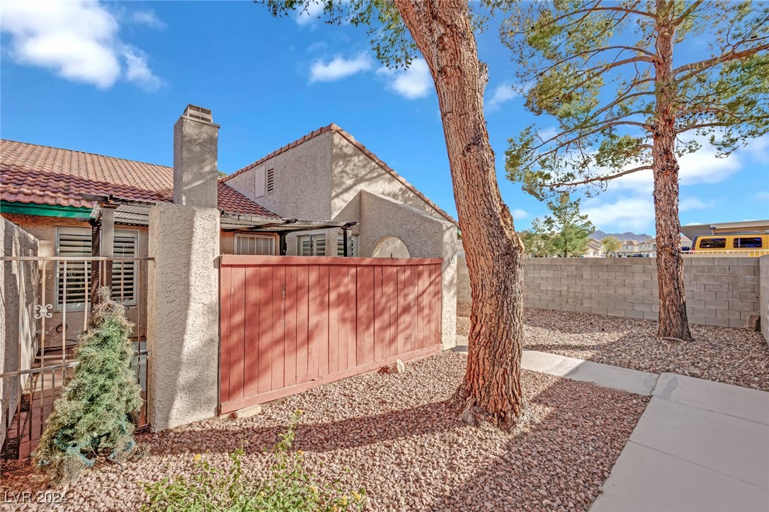 724 Heritage Vista Avenue