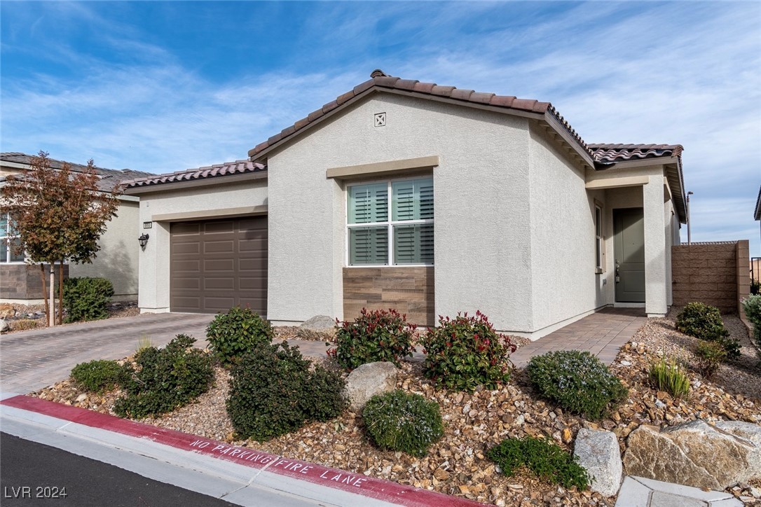 8950 Skye Canyon Ranch Street