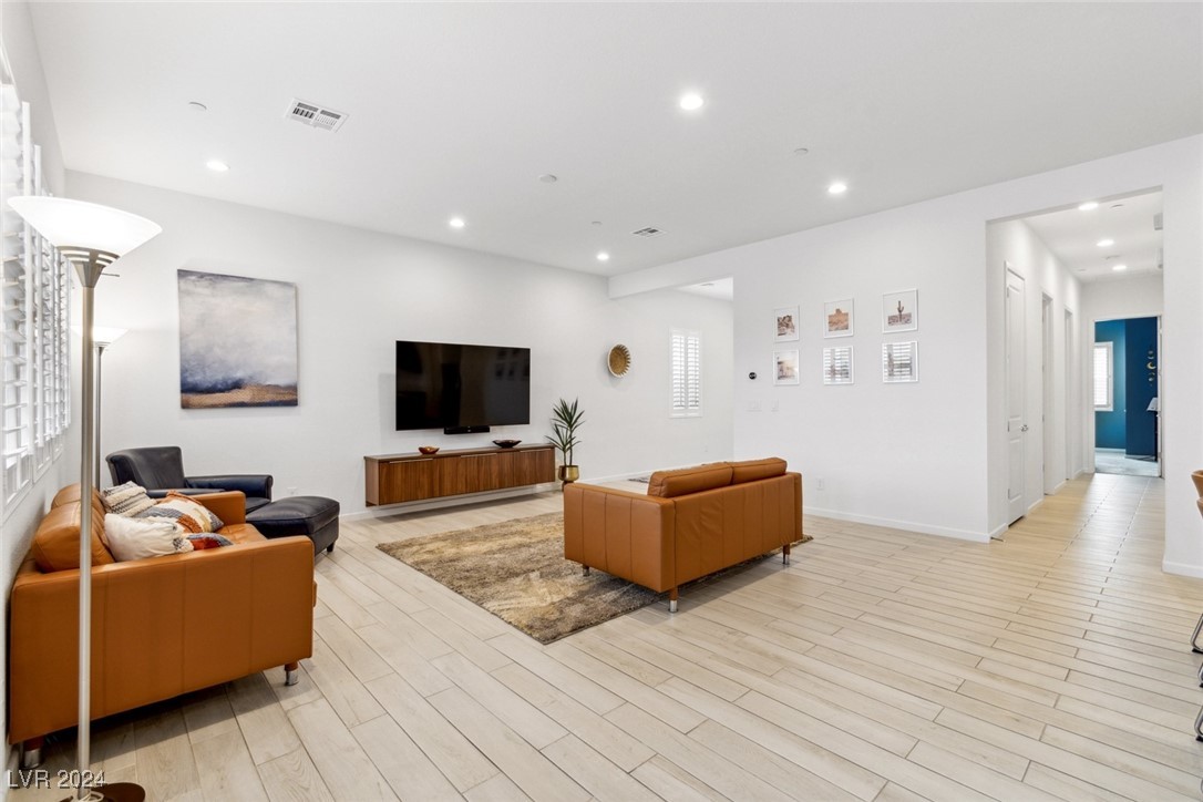 8950 Skye Canyon Ranch Street