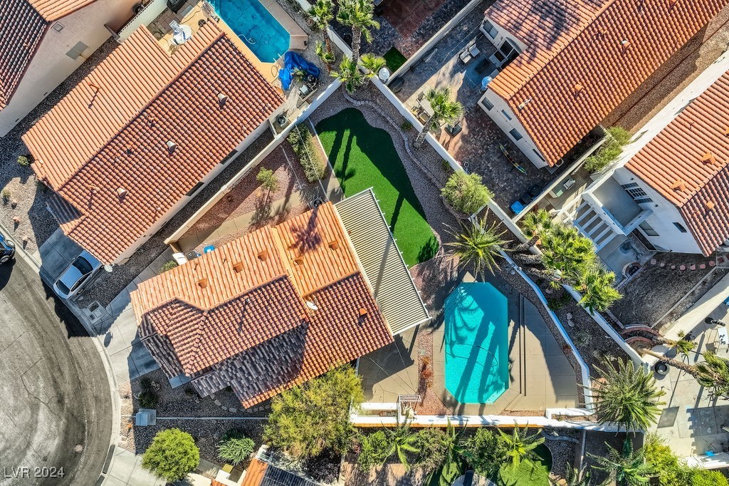 1704 Pinion Mesa Court