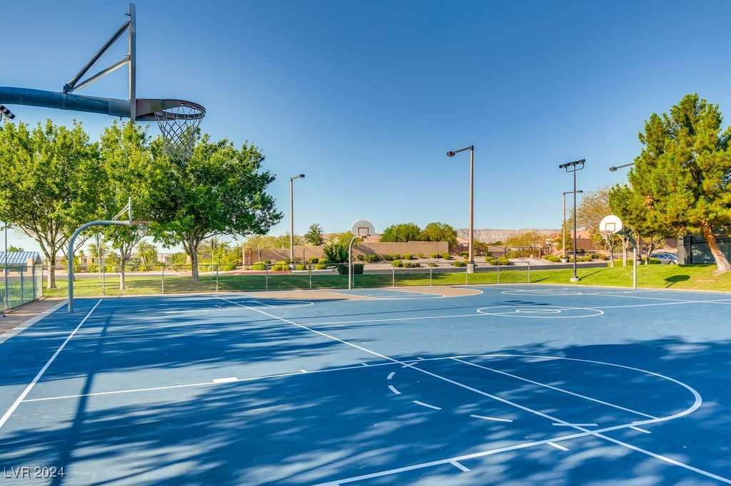 1704 Pinion Mesa Court