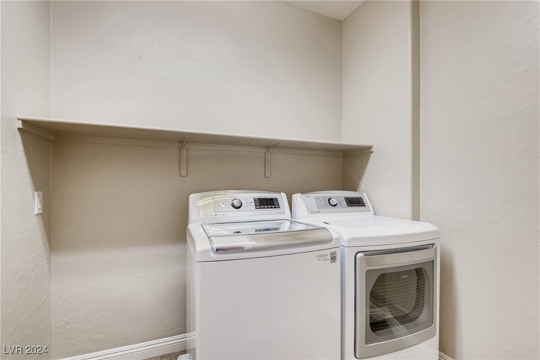 223 HONORS COURSE Drive 0