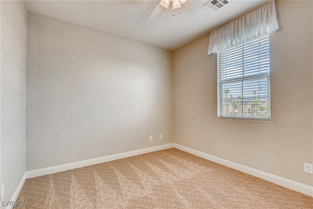 223 HONORS COURSE Drive 0