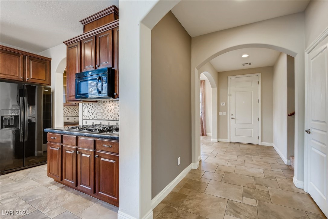 223 HONORS COURSE Drive 0