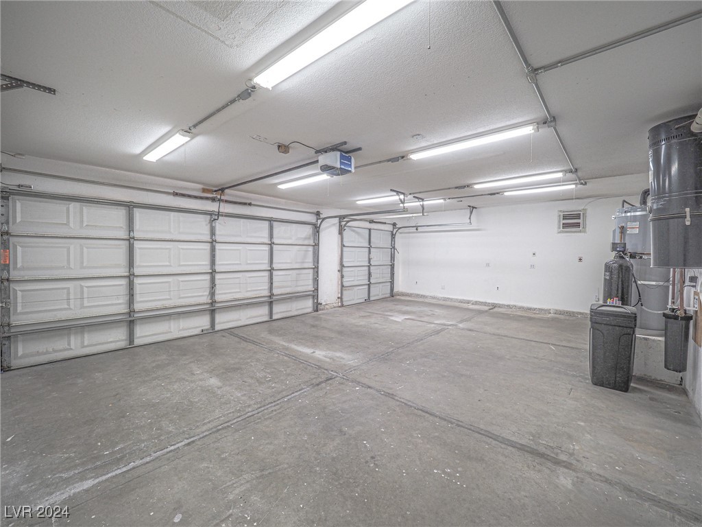 380 East Maulding Avenue