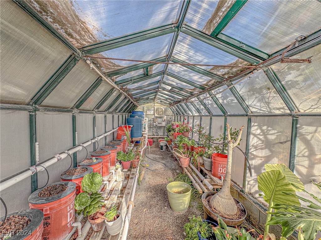 380 East Maulding Avenue