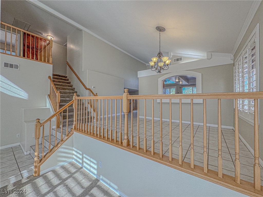 380 East Maulding Avenue
