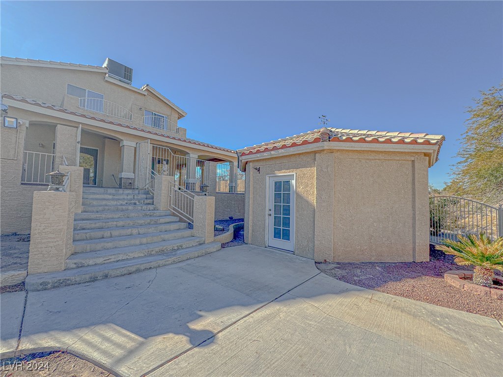 380 East Maulding Avenue