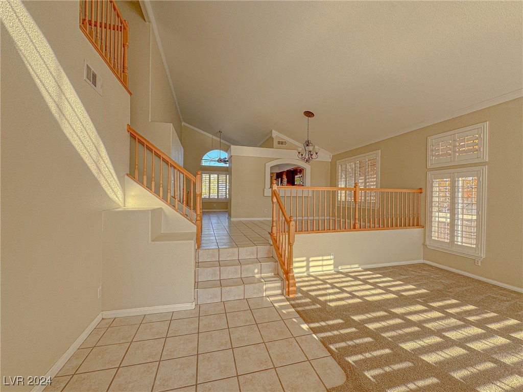 380 East Maulding Avenue