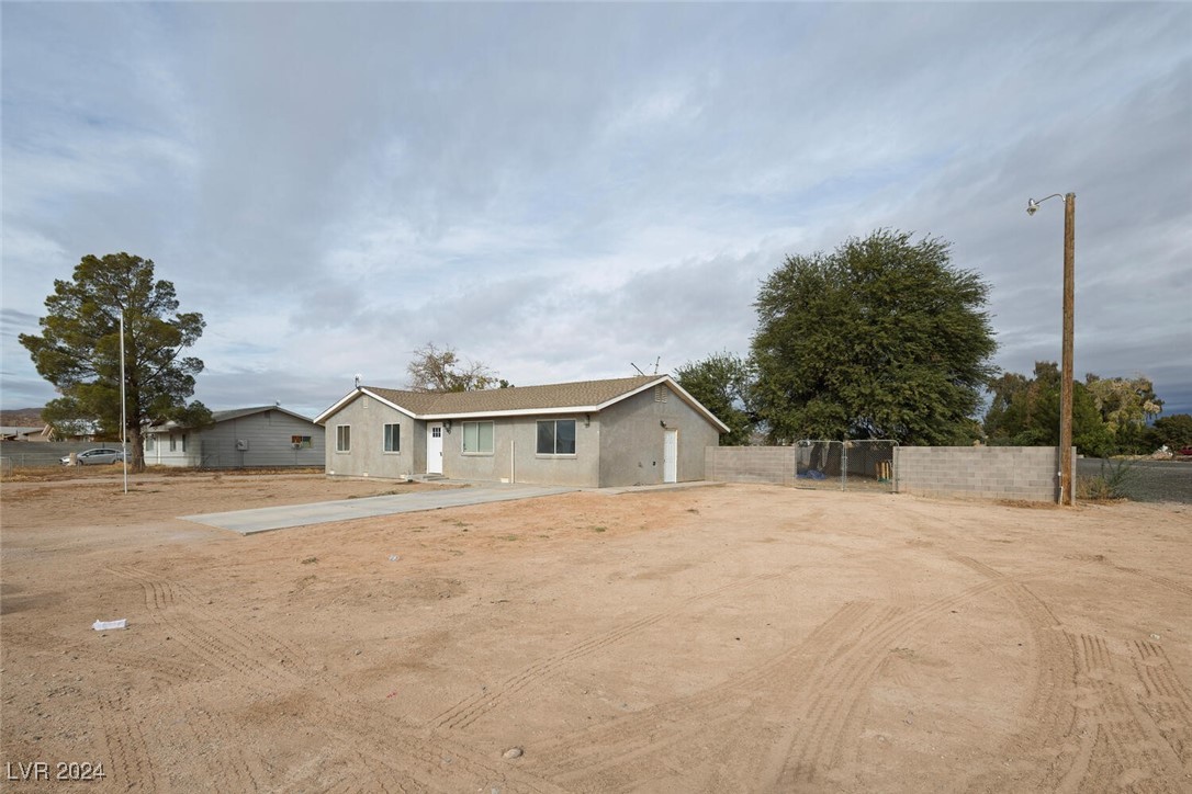 2060 Bowman Road