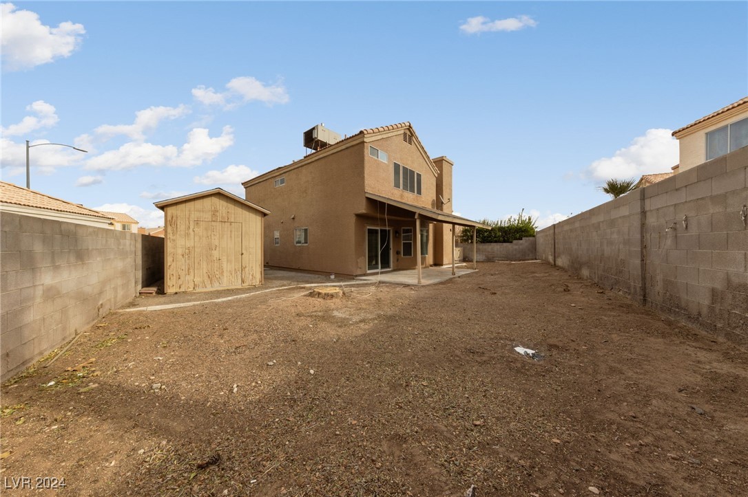 6533 White Swan Circle