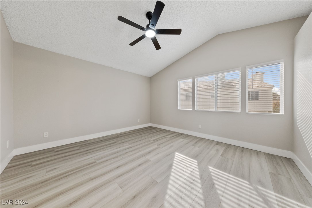 6533 White Swan Circle