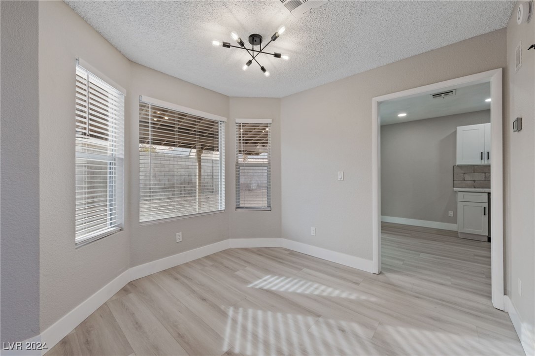 6533 White Swan Circle
