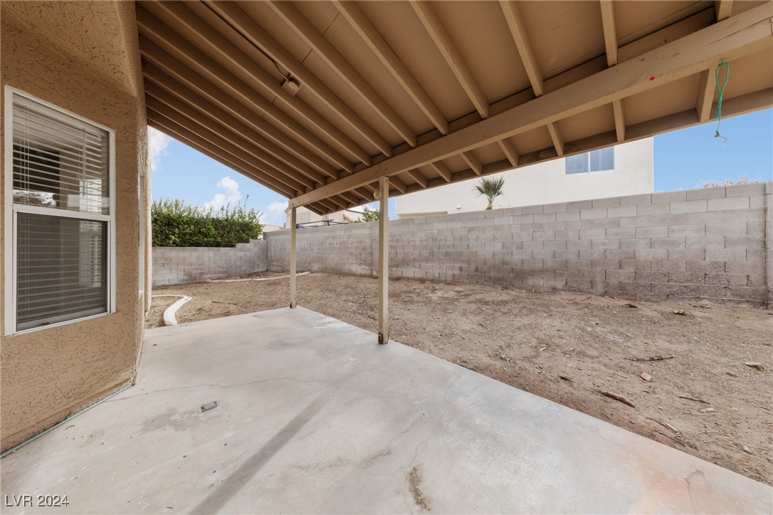 6533 White Swan Circle