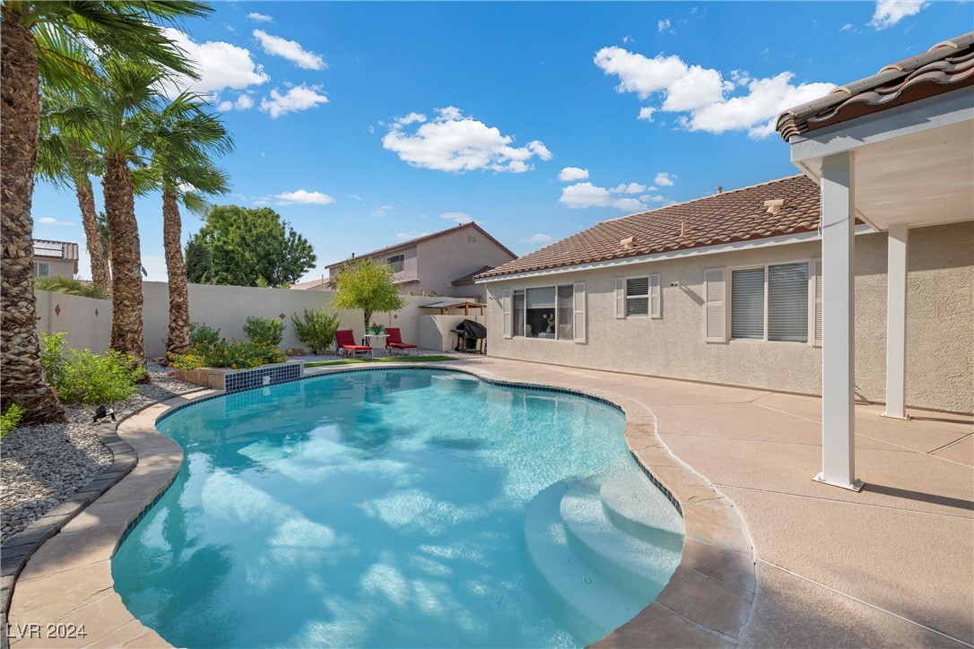 1117 Stable Glen Drive