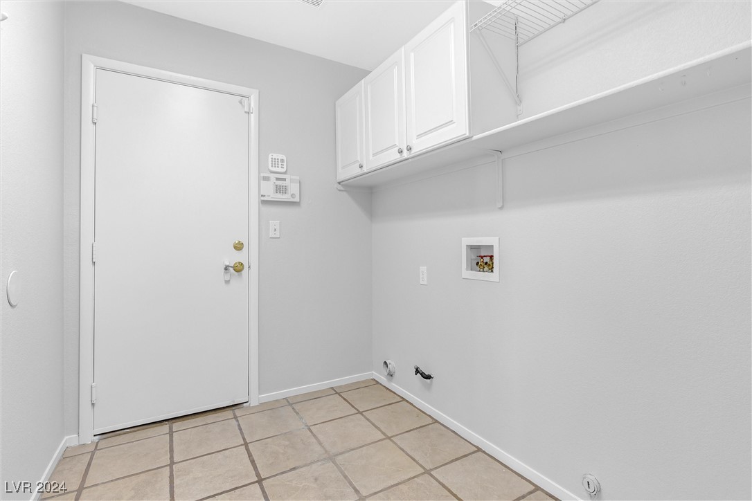 1117 Stable Glen Drive