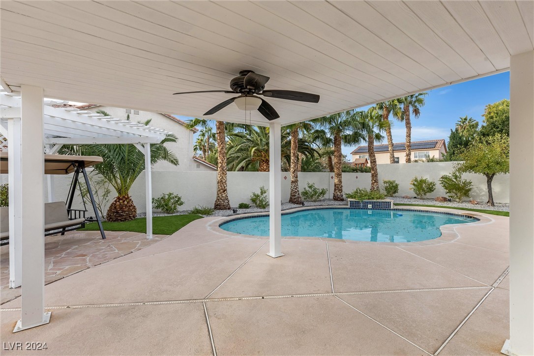 1117 Stable Glen Drive