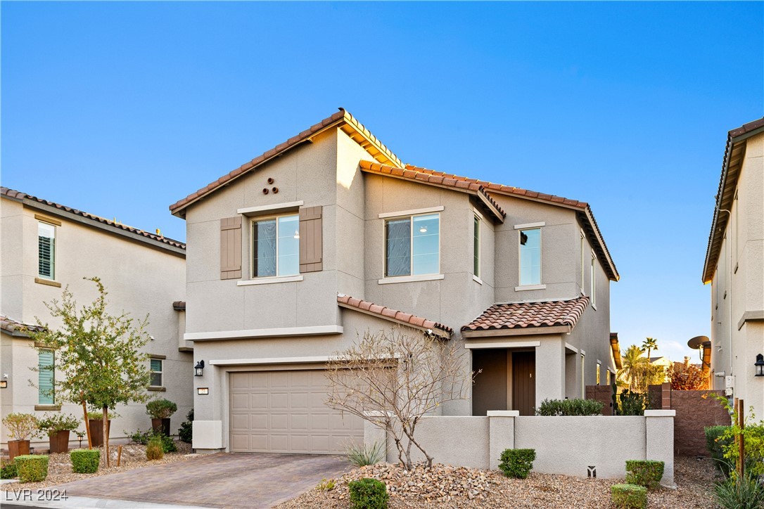 23 Papavero Court