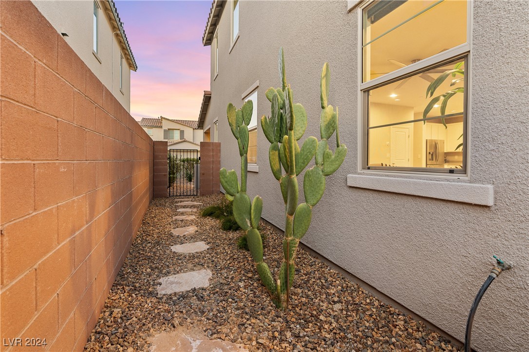 23 Papavero Court