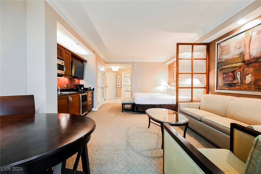 145 East HARMON Avenue 606