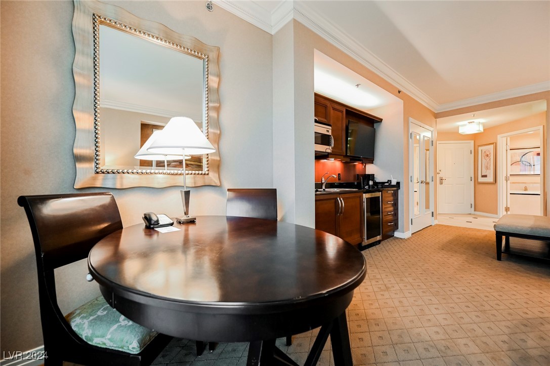 145 East HARMON Avenue 606