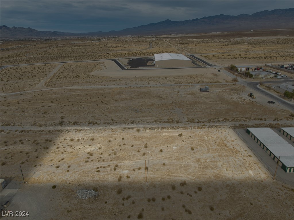 1401 East Pink Way 1