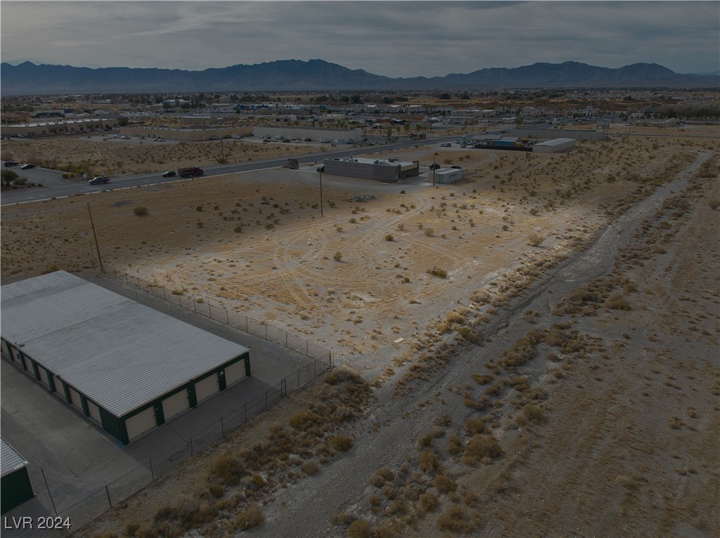 1401 East Pink Way 1