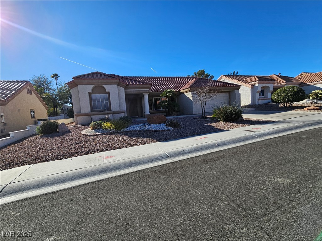 8905 Sandspring Drive