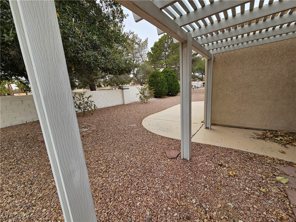 8905 Sandspring Drive